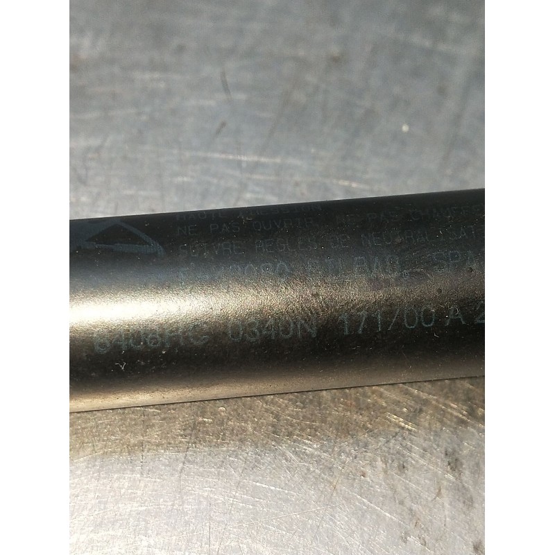 Recambio de amortiguadores maletero / porton para renault clio ii (bb_, cb_) 1.9 dti (b/cb0u) referencia OEM IAM 8408HC  98