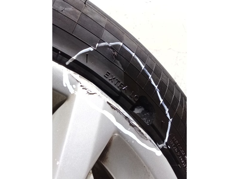 Recambio de juego llantas para bmw 5 (f10) 520 d referencia OEM IAM 245/45 R18 100Y (1) 275/40 R18 103Y (2)  JUEGO DE 3 RUEDASVE