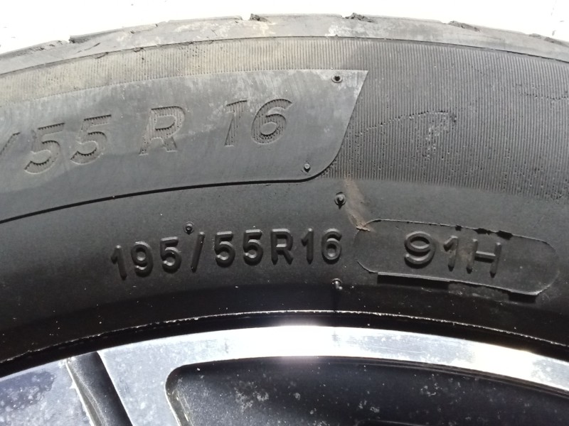 Recambio de juego llantas para peugeot 208 (p2) referencia OEM IAM 195/55 R16 91H  