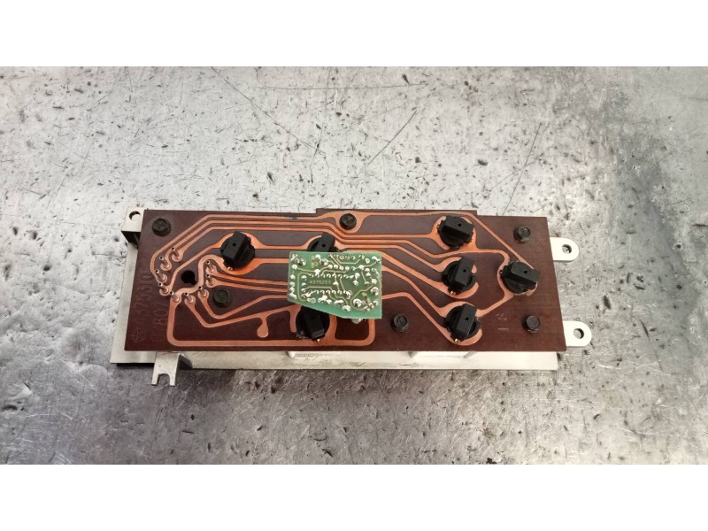 Recambio de pantalla multifuncion para chrysler le baron turbo cabrio referencia OEM IAM 4375310  LEBARON