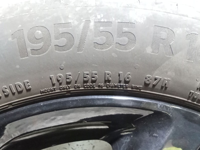Recambio de juego llantas para opel corsa f referencia OEM IAM 195/55 R16 87H  