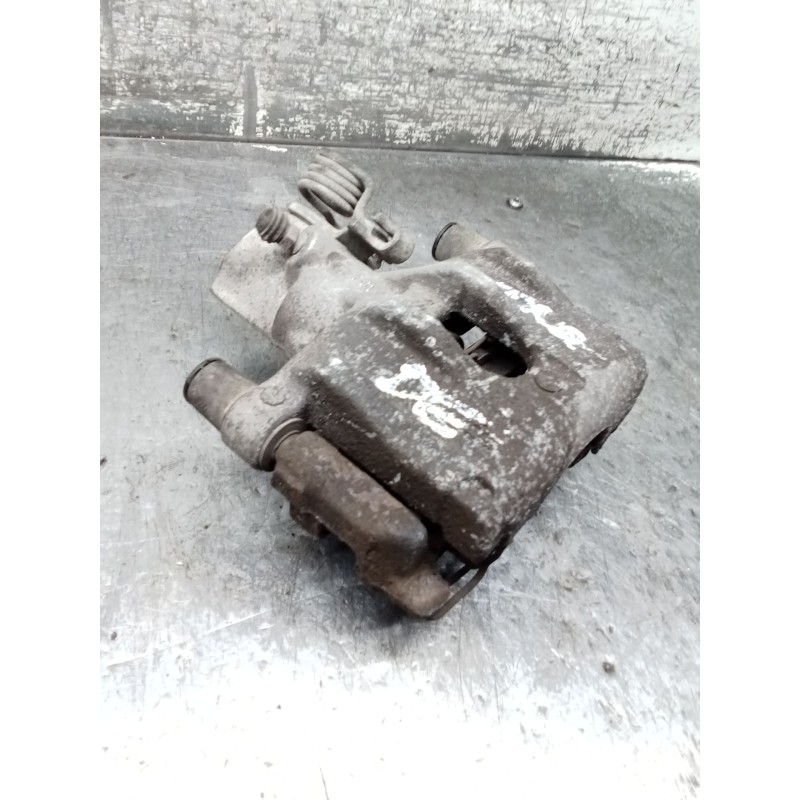 Recambio de pinza freno trasera derecha para ford focus ii (da_, hcp, dp) 1.6 tdci referencia OEM IAM  FOMOCO 05