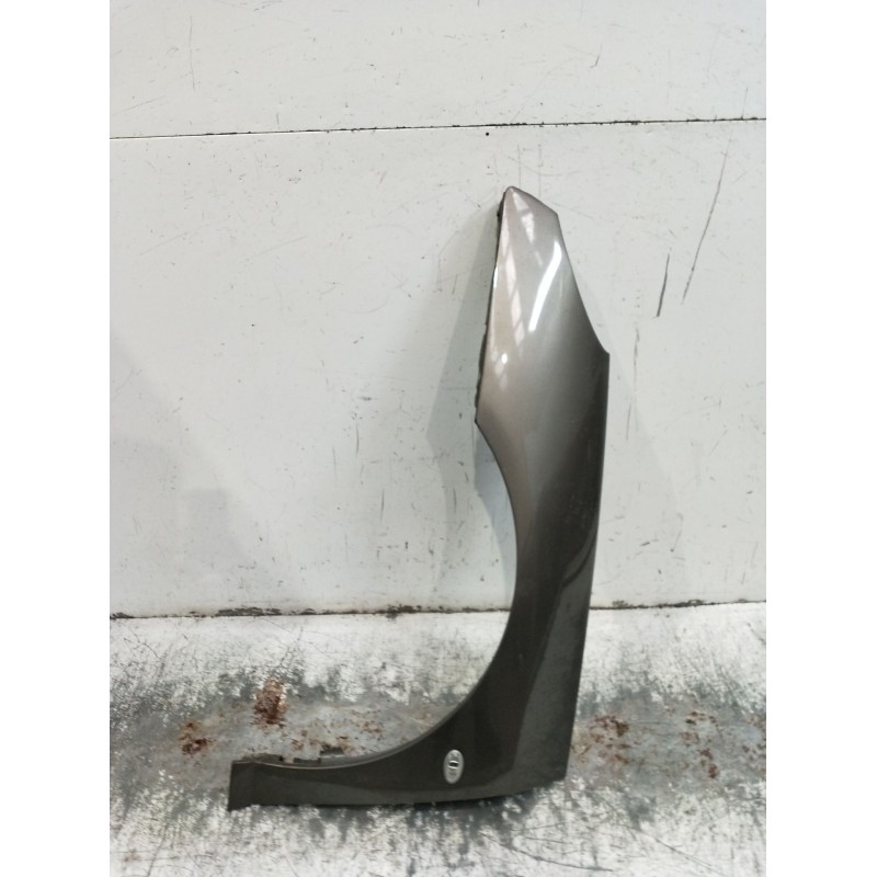 Recambio de aleta delantera izquierda para peugeot 407 (6d_) 2.0 hdi 135 (6drhrh, 6drhre, 6drhrg, 6drhrj) referencia OEM IAM   