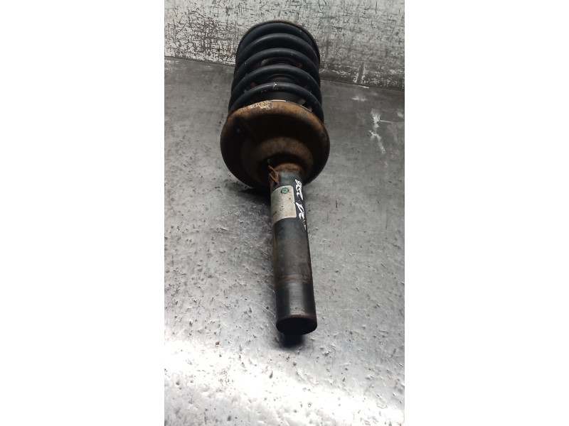 Recambio de amortiguador delantero derecho para skoda felicia combi ( 795) lx referencia OEM IAM 58844  97