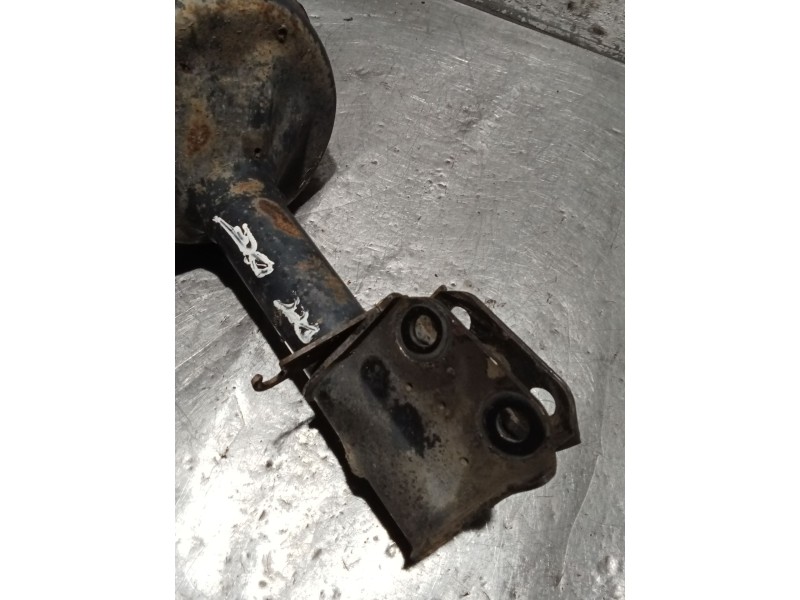 Recambio de amortiguador delantero derecho para renault kangoo (kc0/1_) 1.5 dci (kc07) referencia OEM IAM   