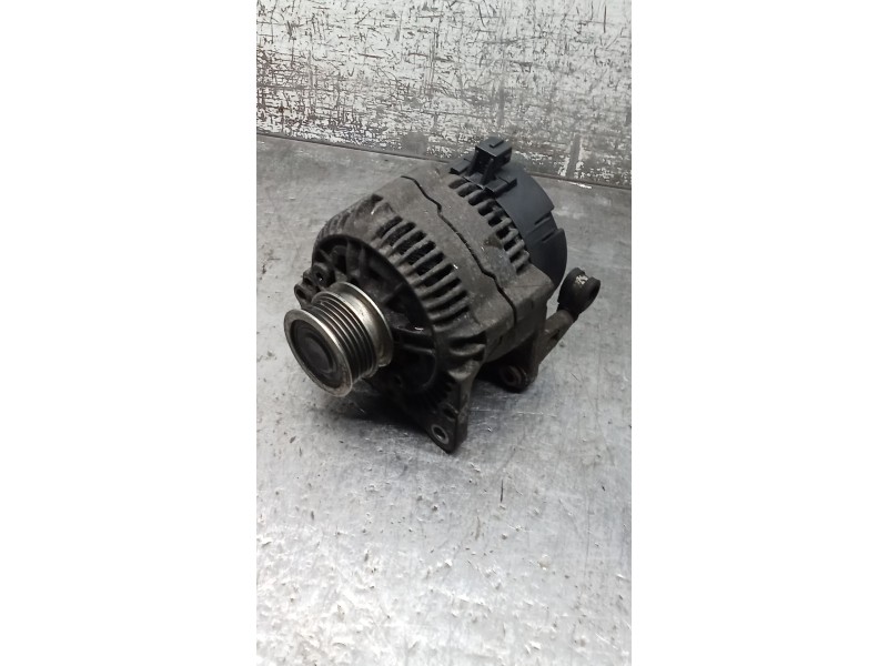Recambio de alternador para skoda felicia combi ( 795) lx referencia OEM IAM 028903926B 0123310038 70A 97