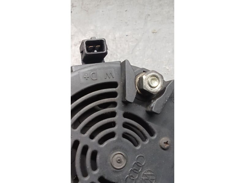 Recambio de alternador para skoda felicia combi ( 795) lx referencia OEM IAM 028903926B 0123310038 70A 97
