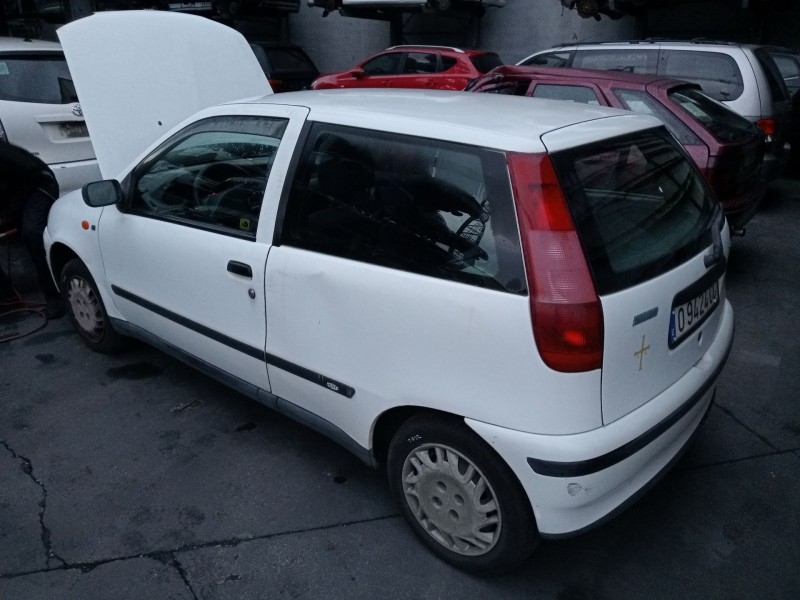 fiat punto (176_) del año 1999