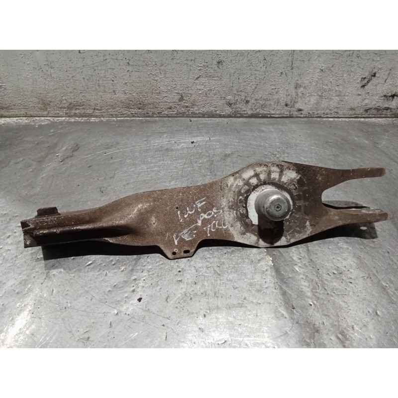Recambio de brazo suspension inferior trasero derecho para opel vectra c berlina club referencia OEM IAM  C 03 POSTERIOR