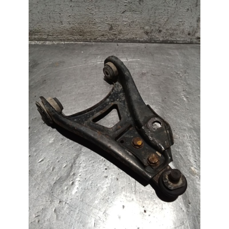 Recambio de brazo suspension inferior delantero izquierdo para renault kangoo (kc0/1_) 1.5 dci (kc07) referencia OEM IAM   01