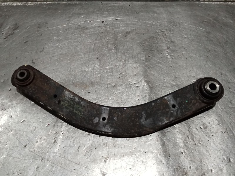 Recambio de brazo suspension superior trasero izquierdo para opel vectra c berlina club referencia OEM IAM  C 03 