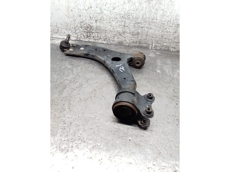 Recambio de brazo suspension inferior delantero izquierdo para ford focus ii (da_, hcp, dp) 1.6 tdci referencia OEM IAM   05