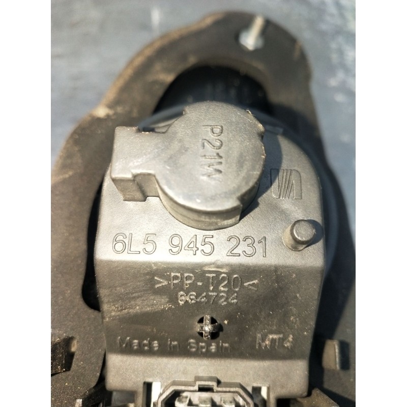 Recambio de piloto trasero derecho interior para seat cordoba (6l2) 1.9 tdi referencia OEM IAM 6L5945231  