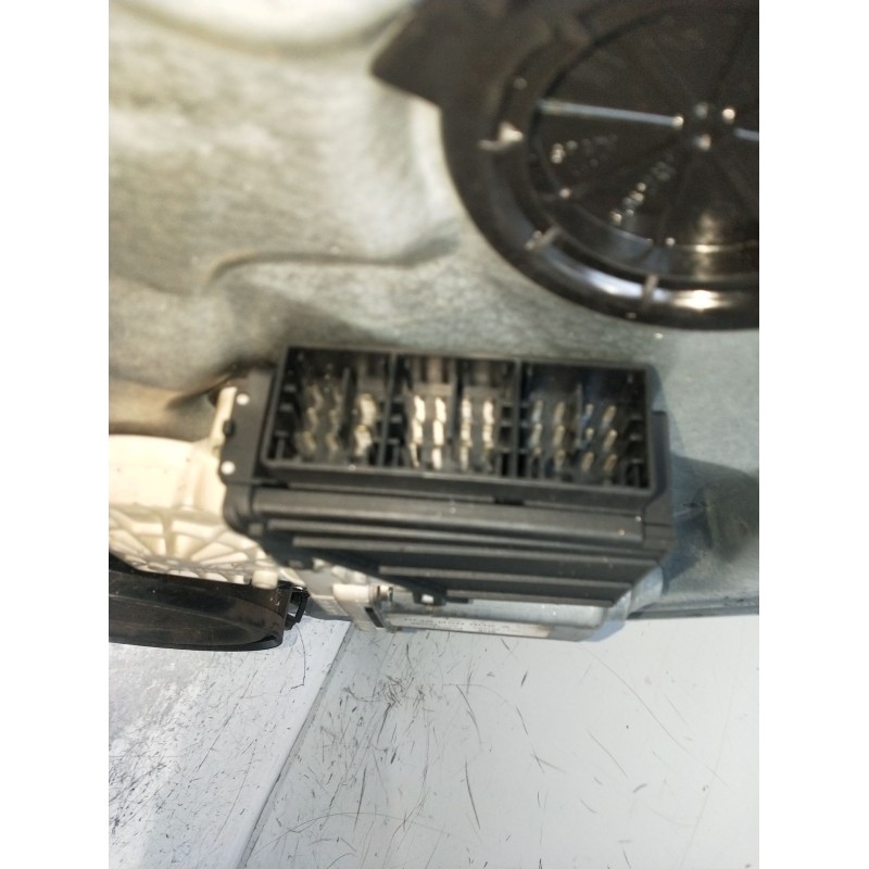 Recambio de elevalunas delantero izquierdo para seat cordoba (6l2) 1.9 tdi referencia OEM IAM 6L4837751CQ 5P 