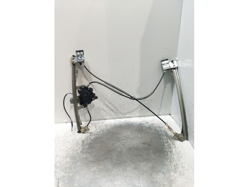 Recambio de elevalunas delantero izquierdo para seat ibiza ii (6k1) 1.9 tdi referencia OEM IAM 60270590 053091 033074 3P