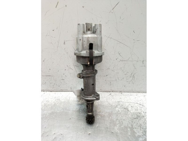 Recambio de delco para skoda felicia van 1.3 referencia OEM IAM 44321620474  