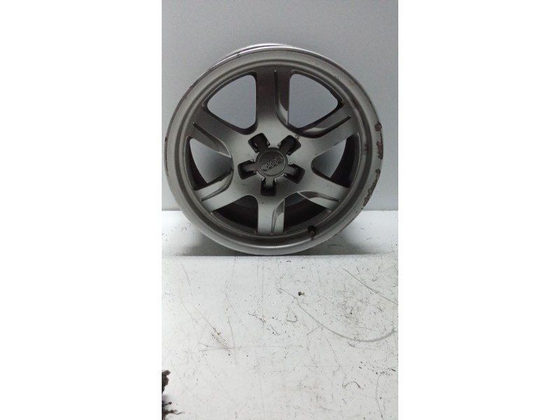 Recambio de juego llantas para audi s4 avant (b5) referencia OEM IAM 7.517H2 8T0601025B ET28