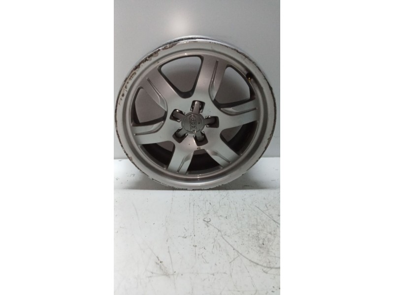 Recambio de juego llantas para audi s4 avant (b5) referencia OEM IAM 7.517H2 8T0601025B ET28