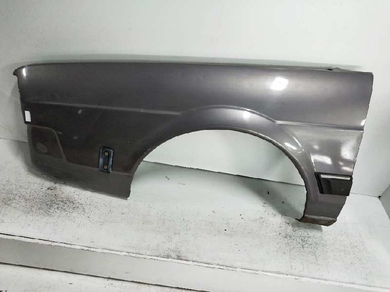 Recambio de aleta delantera izquierda para volkswagen santana (327) 2.0 referencia OEM IAM   