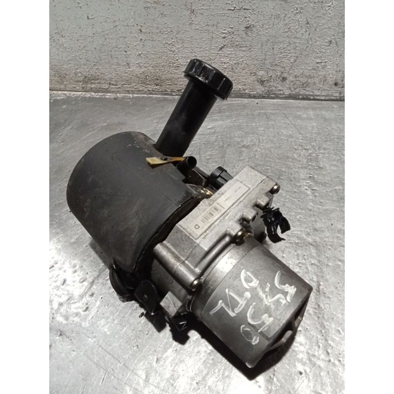 Recambio de bomba direccion para peugeot 407 (6d_) 2.0 hdi 135 (6drhrh, 6drhre, 6drhrg, 6drhrj) referencia OEM IAM   