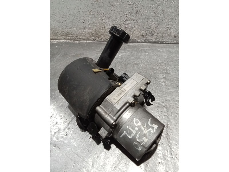 Recambio de bomba direccion para peugeot 407 (6d_) 2.0 hdi 135 (6drhrh, 6drhre, 6drhrg, 6drhrj) referencia OEM IAM   