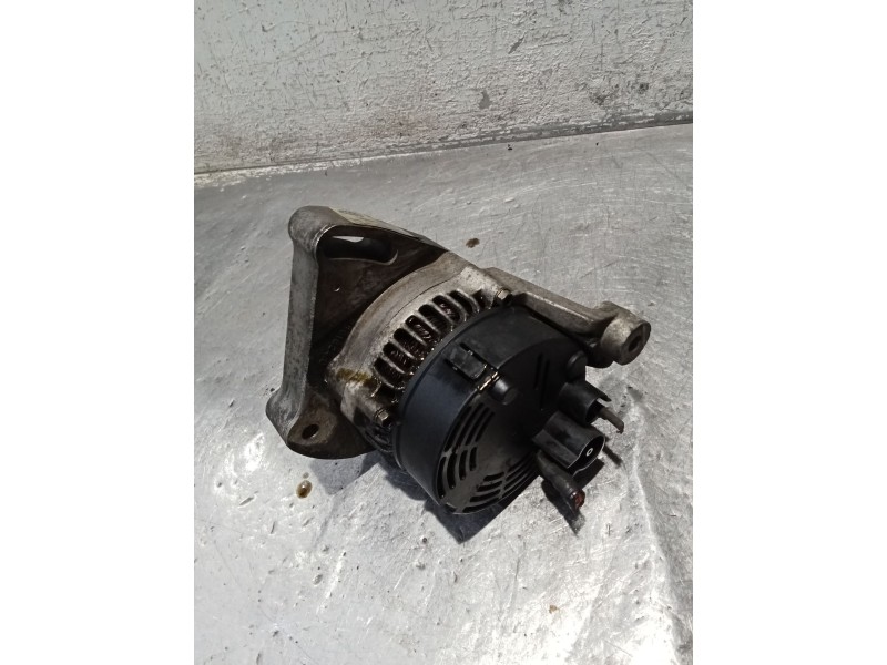 Recambio de alternador para fiat punto (176_) 60 1.2 (176ap, 176ar, 176aq, 176bb) referencia OEM IAM 63324747 65A 94