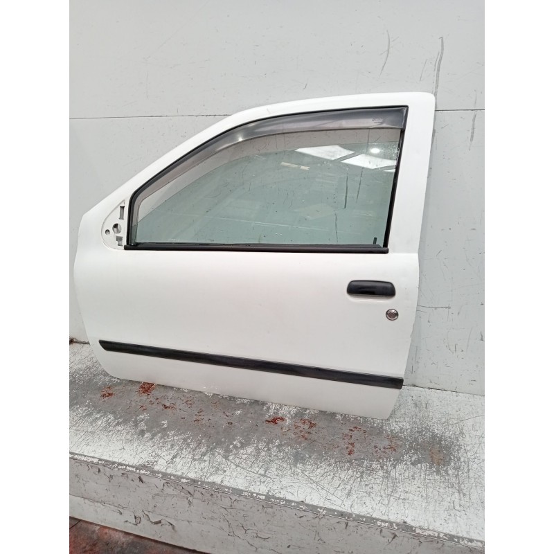 Recambio de puerta delantera izquierda para fiat punto (176_) 60 1.2 (176ap, 176ar, 176aq, 176bb) referencia OEM IAM   3P