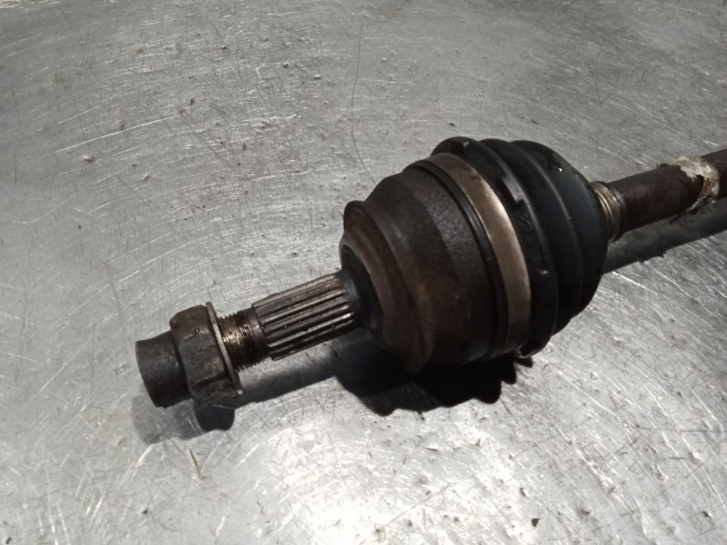 Recambio de transmision delantera izquierda para fiat punto (176_) 60 1.2 (176ap, 176ar, 176aq, 176bb) referencia OEM IAM   94