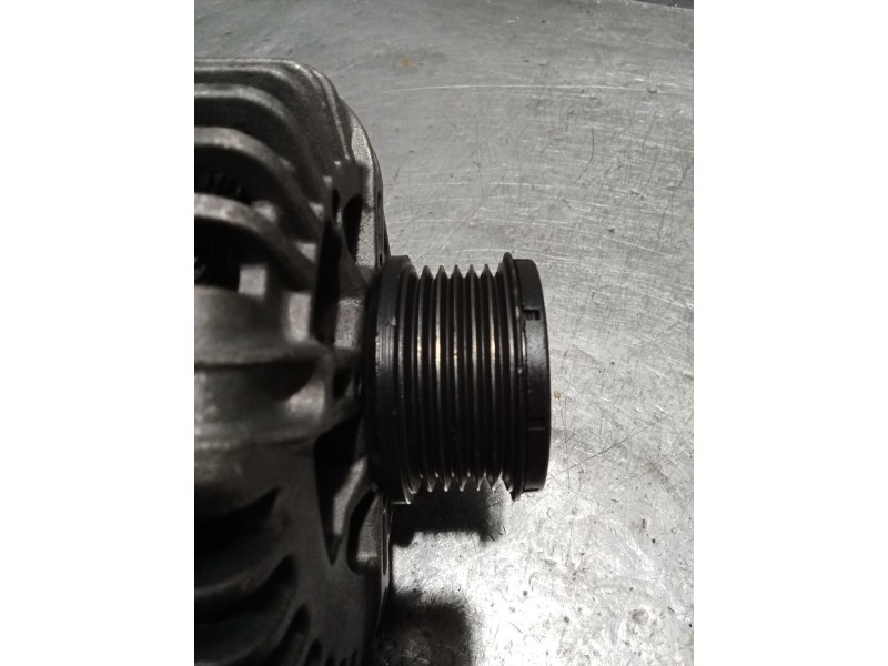 Recambio de alternador para peugeot 307 (3a/c) 1.6 hdi 110 referencia OEM IAM 0986046240 150A 01