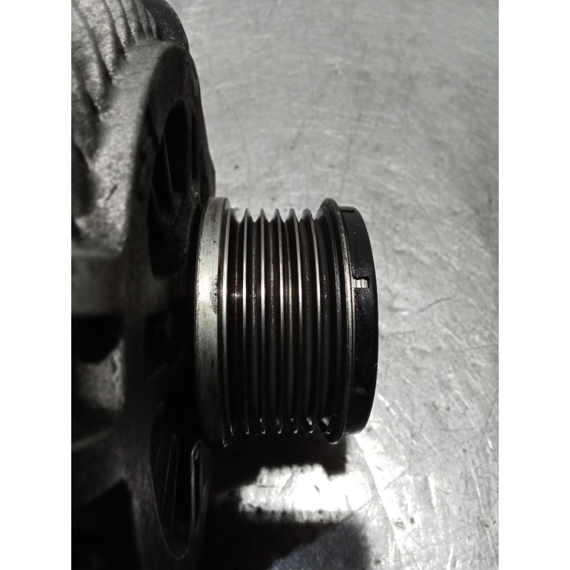 Recambio de alternador para peugeot 407 (6d_) 2.0 hdi 135 (6drhrh, 6drhre, 6drhrg, 6drhrj) referencia OEM IAM 9654752880 A004TJ0