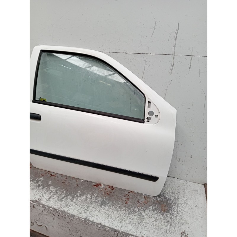 Recambio de puerta delantera derecha para fiat punto (176_) 60 1.2 (176ap, 176ar, 176aq, 176bb) referencia OEM IAM   3P