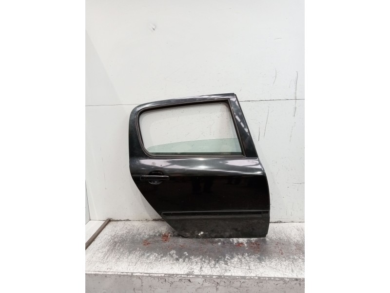 Recambio de puerta trasera derecha para peugeot 307 (3a/c) 1.6 hdi 110 referencia OEM IAM   5P