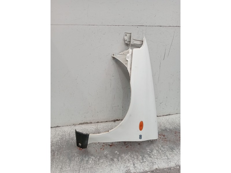 Recambio de aleta delantera izquierda para fiat punto (176_) 60 1.2 (176ap, 176ar, 176aq, 176bb) referencia OEM IAM   3P