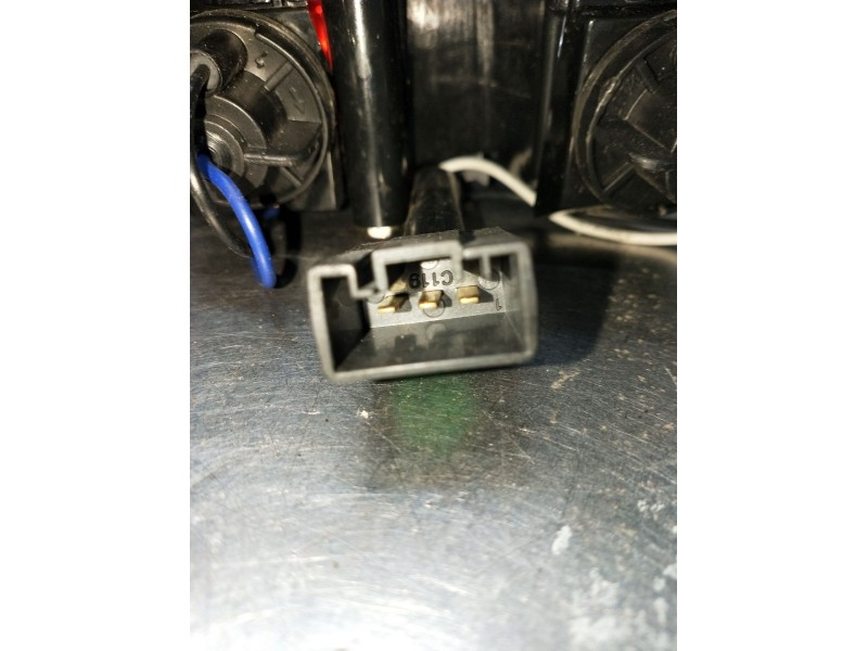 Recambio de piloto trasero izquierdo interior para bmw x5 (e53) 3.0i referencia OEM IAM   