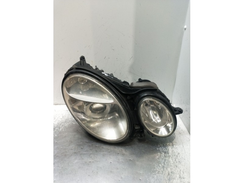 Recambio de faro derecho para mercedes-benz clase e (w211) berlina e 320 cdi (211.026) referencia OEM IAM A0028202426 5DF0082790