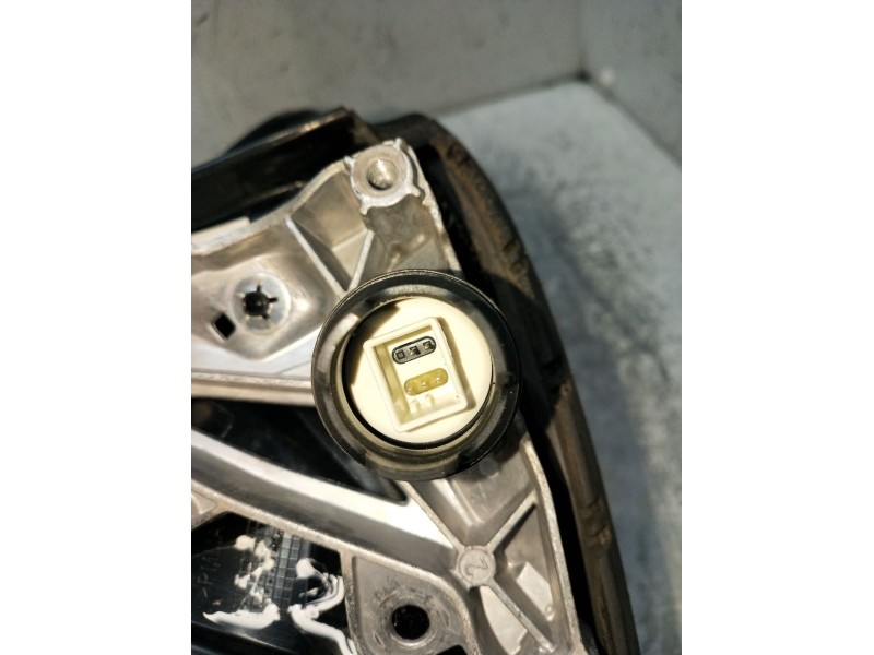 Recambio de retrovisor derecho para bmw x1 (e84) sdrive 18 d referencia OEM IAM  ELÉCTRICO 