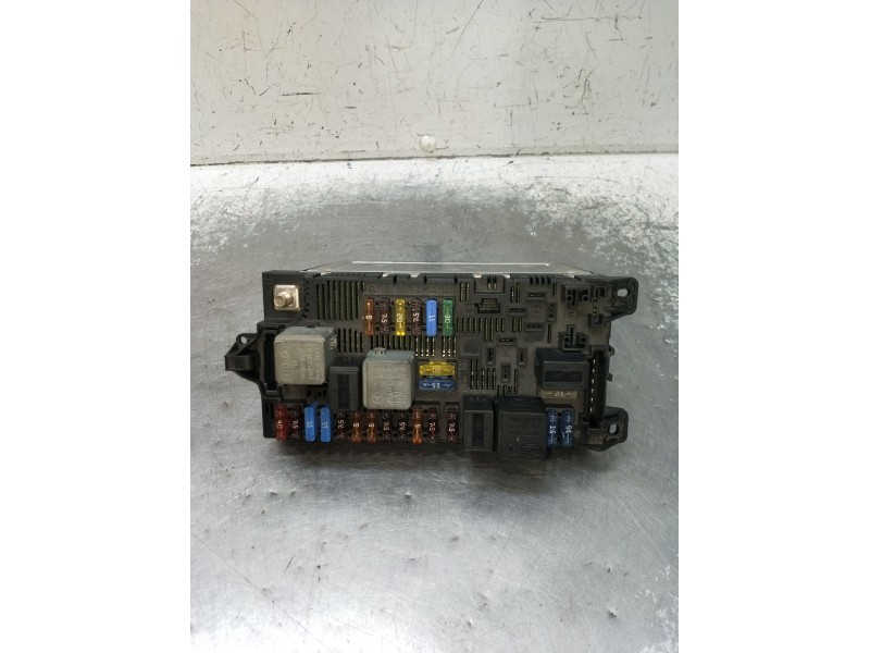 Recambio de caja reles / fusibles para mercedes-benz clase e (w211) berlina e 320 cdi (211.026) referencia OEM IAM 2115453801 A1
