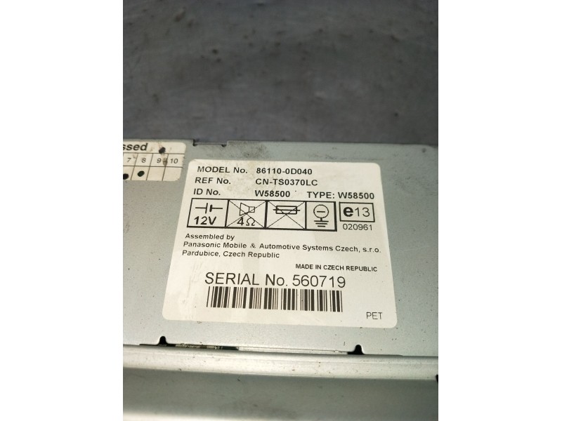 Recambio de pantalla multifuncion para toyota yaris (ncp1/nlp1/scp1) 1.4 turbodiesel cat referencia OEM IAM 861100D040 CNTS0370L