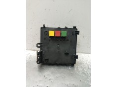 Recambio de caja reles / fusibles para opel vectra c berlina club referencia OEM IAM 13170892 519047104 00335040 03 2