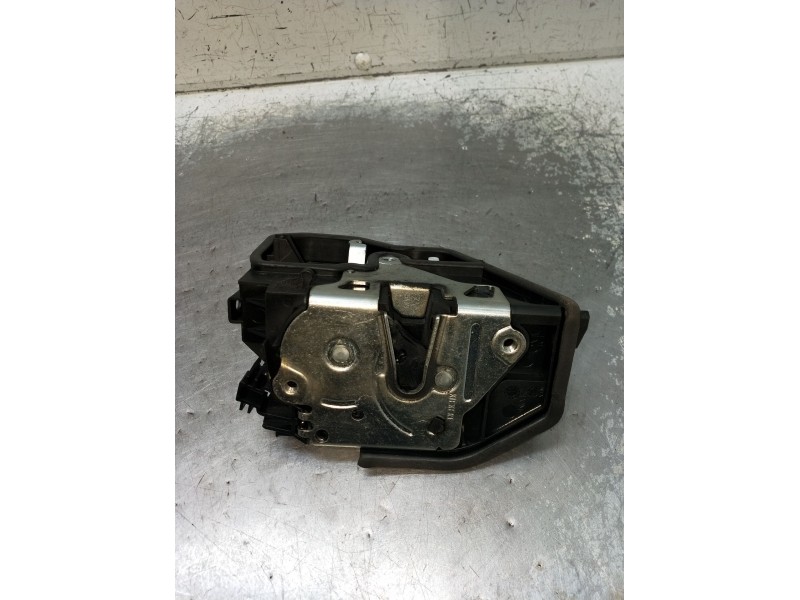 Recambio de motor cierre centralizado trasero derecho para bmw x1 (e84) sdrive 18 d referencia OEM IAM 7229460  5P