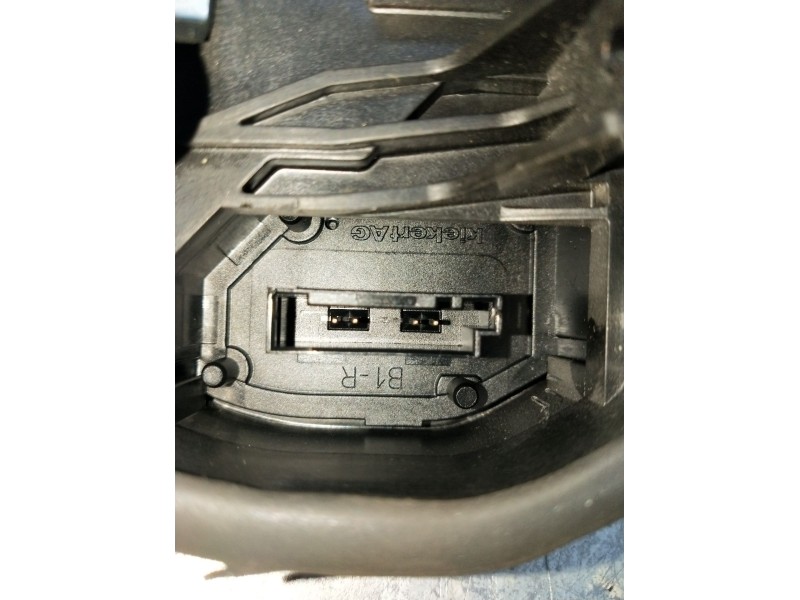 Recambio de motor cierre centralizado delantero derecho para bmw x1 (e84) sdrive 18 d referencia OEM IAM 7229458  5P