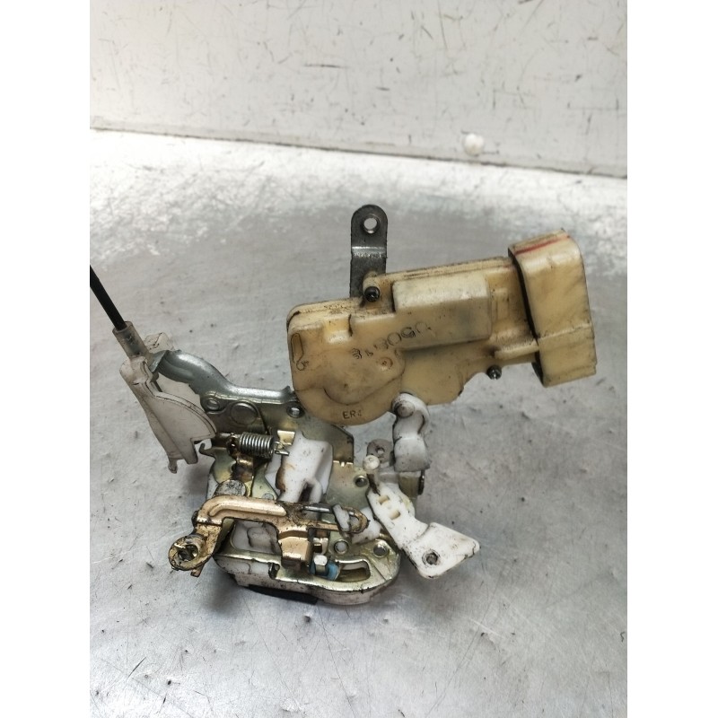 Recambio de motor cierre centralizado delantero derecho para toyota yaris (ncp1/nlp1/scp1) 1.4 turbodiesel cat referencia OEM IA