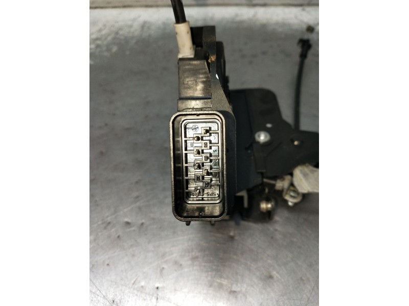 Recambio de motor cierre centralizado trasero izquierdo para ford focus ii (da_, hcp, dp) 1.6 tdci referencia OEM IAM 4M5AH26413