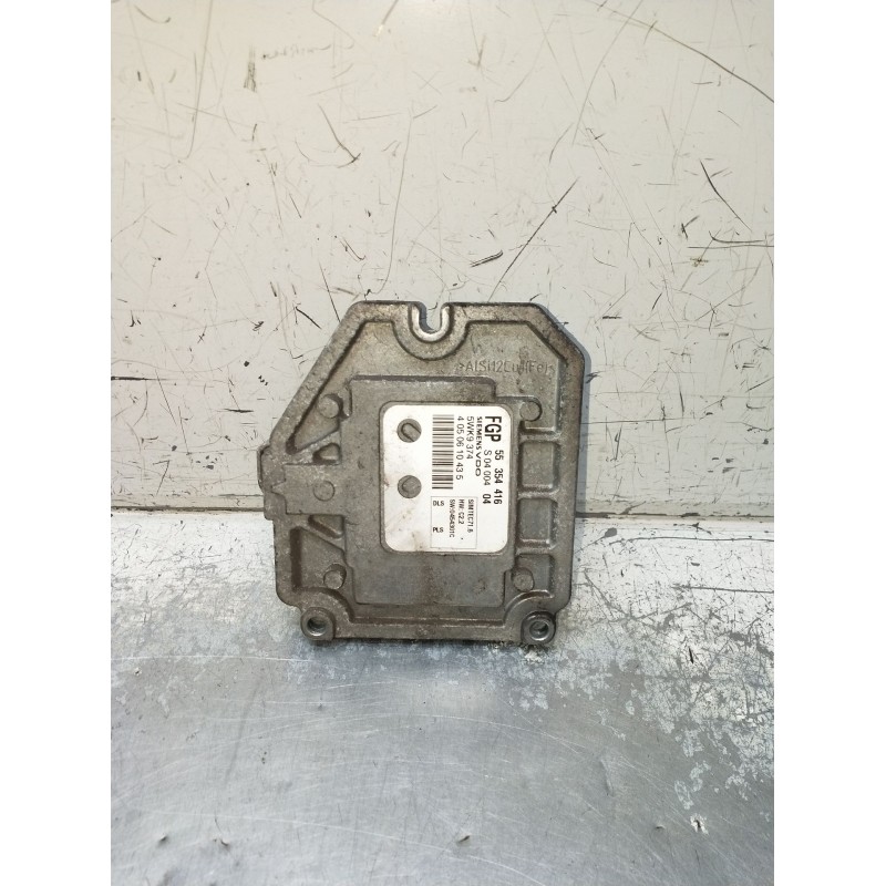 Recambio de centralita motor uce para opel vectra c berlina club referencia OEM IAM 55354416 S0400404 4050610435 5WK9374 03