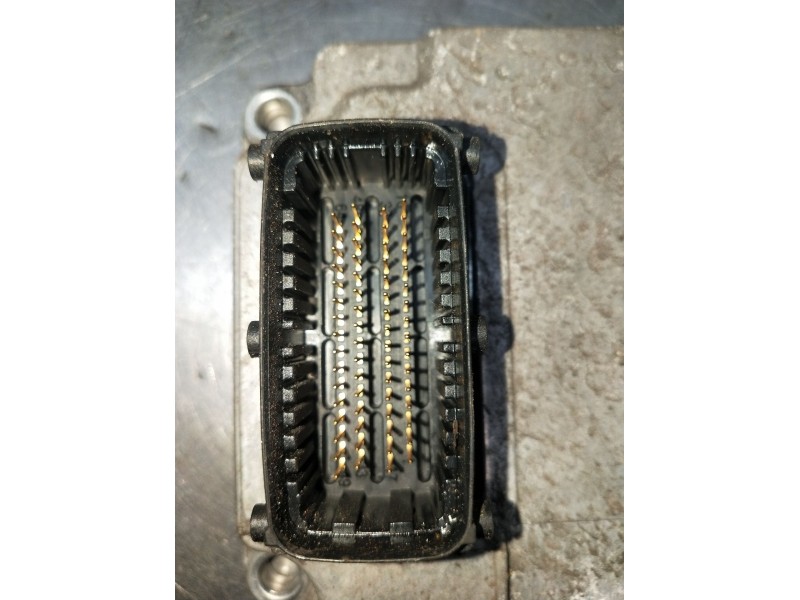 Recambio de centralita motor uce para opel vectra c berlina club referencia OEM IAM 55354416 S0400404 4050610435 5WK9374 03