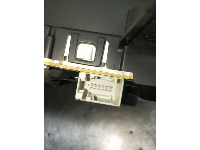 Recambio de cuadro instrumentos para opel vectra c berlina club referencia OEM IAM 13159801BQ 110080123054 03