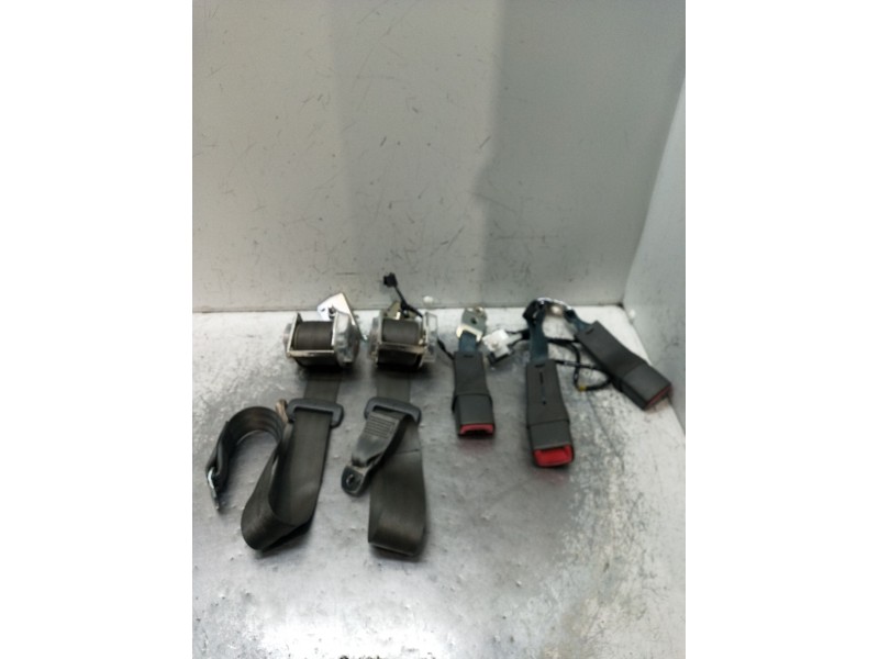 Recambio de juego cinturones trasero para toyota prius (nhw30) eco referencia OEM IAM   09 5P