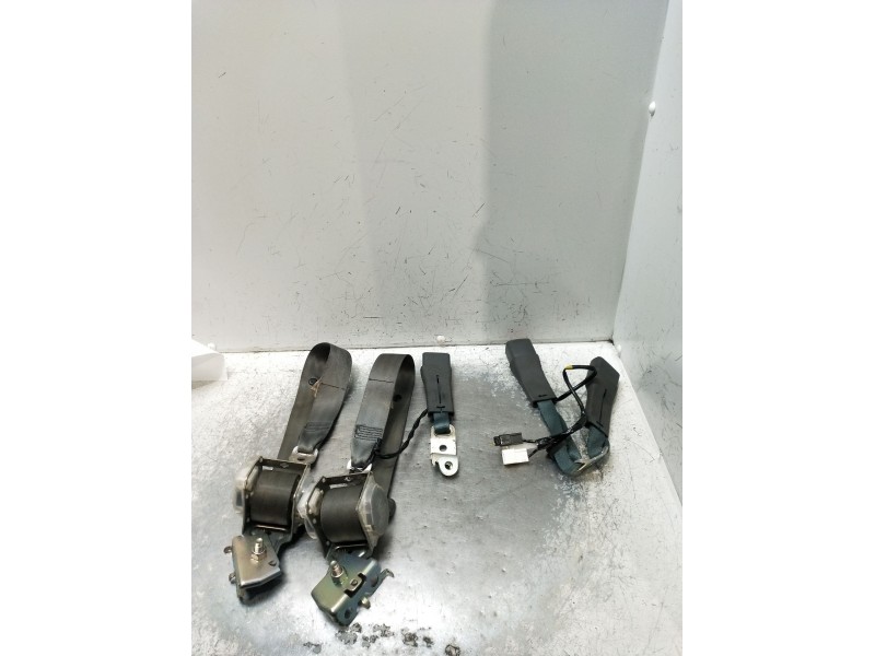 Recambio de juego cinturones trasero para toyota prius (nhw30) eco referencia OEM IAM   09 5P