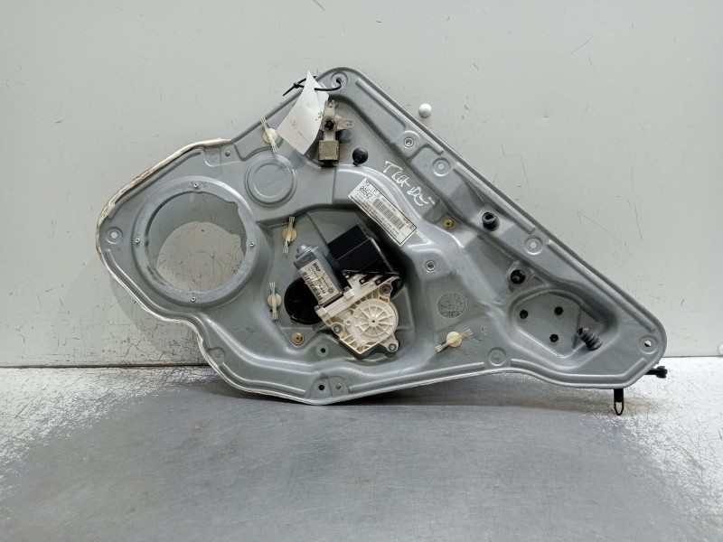 Recambio de elevalunas trasero derecho para seat toledo ii (1m2) 1.9 tdi referencia OEM IAM 1m0839736 4P 