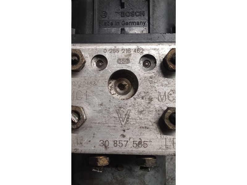 Recambio de abs para volvo s40 i (644) 1.9 di referencia OEM IAM 0273004224 0265216462 30857585